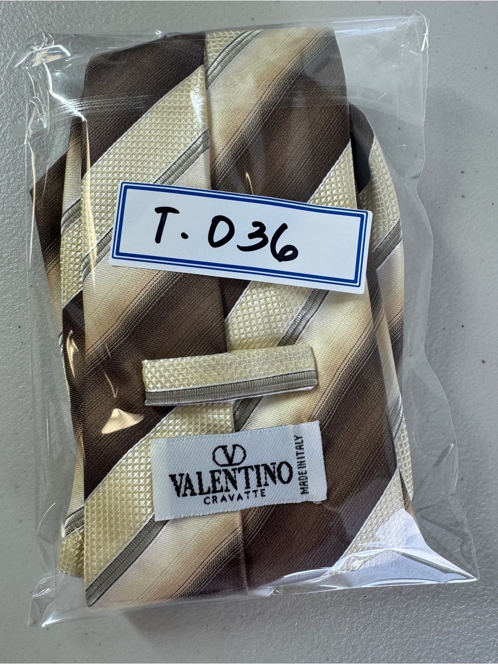 Valentino Cravatte Striped Brown Gold Silk Tie Luxury Designer Classic Wedding - Picture 13 of 13